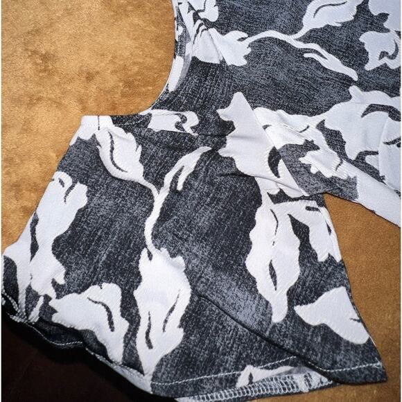 INC Cold Shoulder Black white mid sleeve textured floral print blouse Medium - Picture 9 of 10